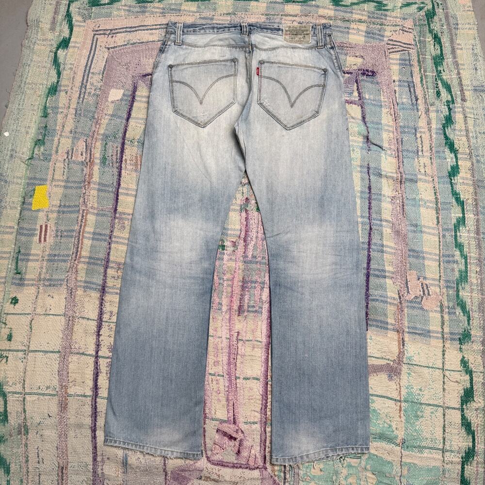 Vintage Levi’s Engineered Twisted Denim Jeans fits 34x32